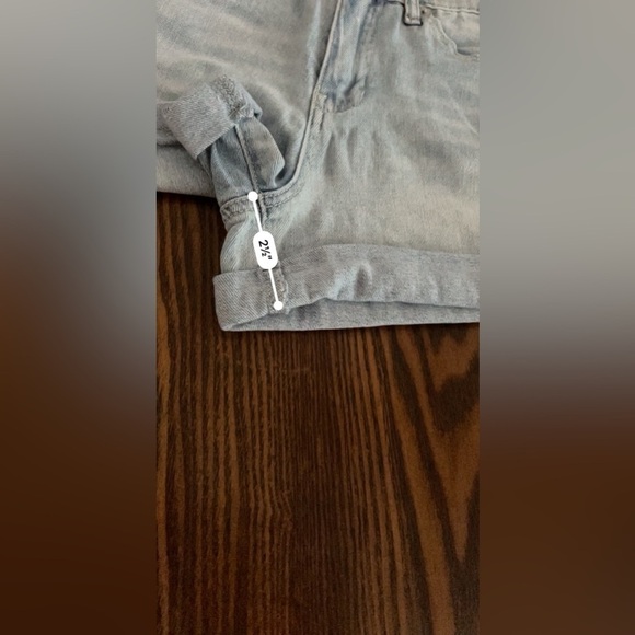 Abound Women's Denim Jean Shorts Size 4/ 24 Blue Light Wash NWT - Picture 8 of 16